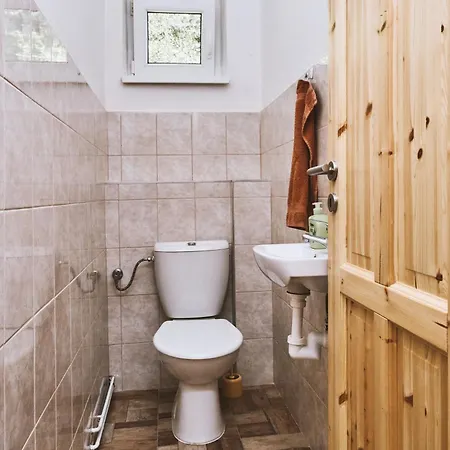 Pod Prehradou Apartment Chribska